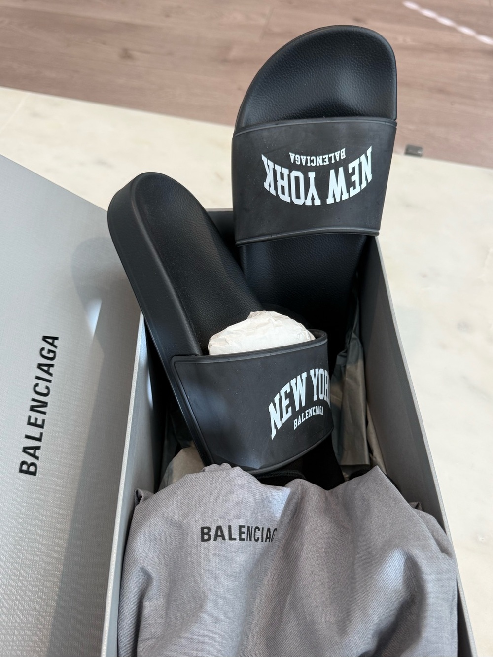 Subcategory identification for footwear image